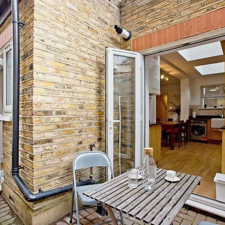 Апартаменти Highbury Fieldway Лондон Екстер'єр фото